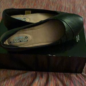 *Brand New* Skechers Flats
